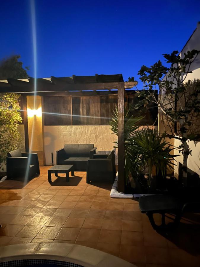 הוילה אנטיגואה Casa Del Medio מראה חיצוני תמונה